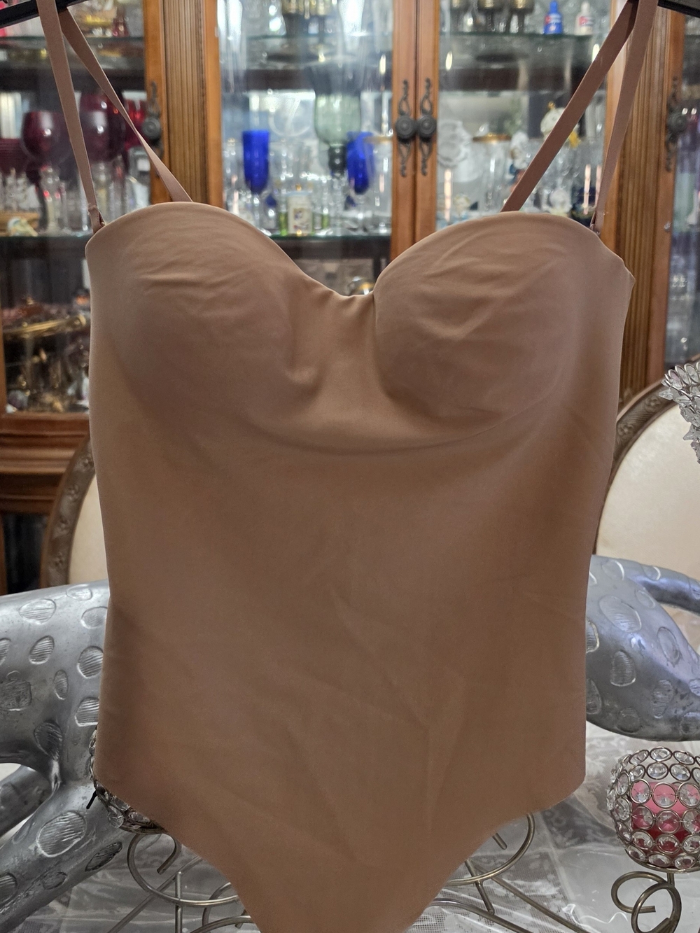 SKIMS Strapless Sweetheart Bodysuit in Taupe Brown